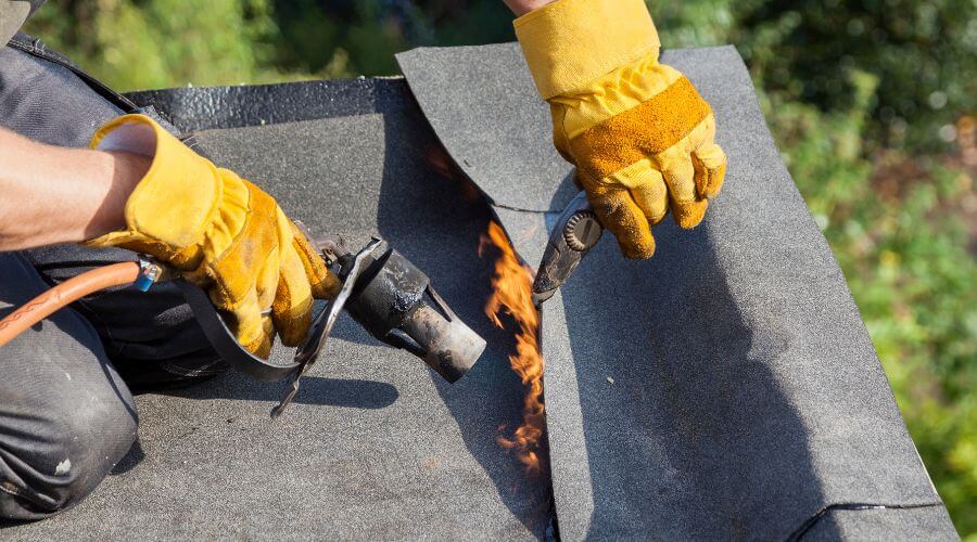 Professional flood damage restoration services in Carbondale, KS